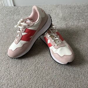 New Balance Women's Sneakers in Red and Cream